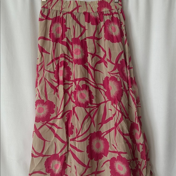 BURU Gorgeous Girly Pink/Tan Floral Flowy Midi Skirt **Size M/L** 🌸🌸 - Picture 4 of 5